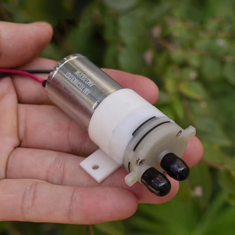Mini pompe à eau AM370DPW 370  - Mini Peristaltic Pump 12V avis et prix